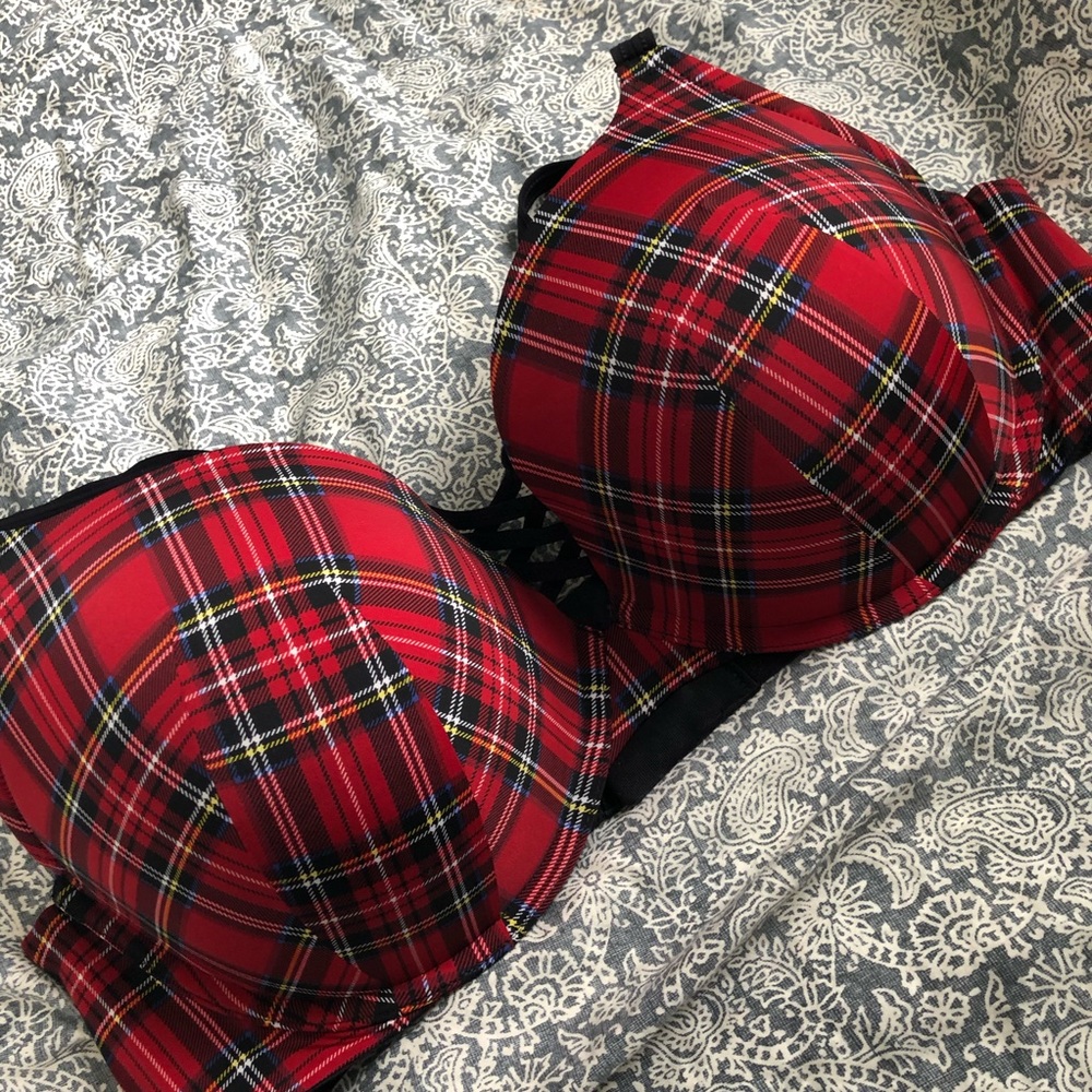 Torrid Curve red black plaid push up plunge bra 42DD